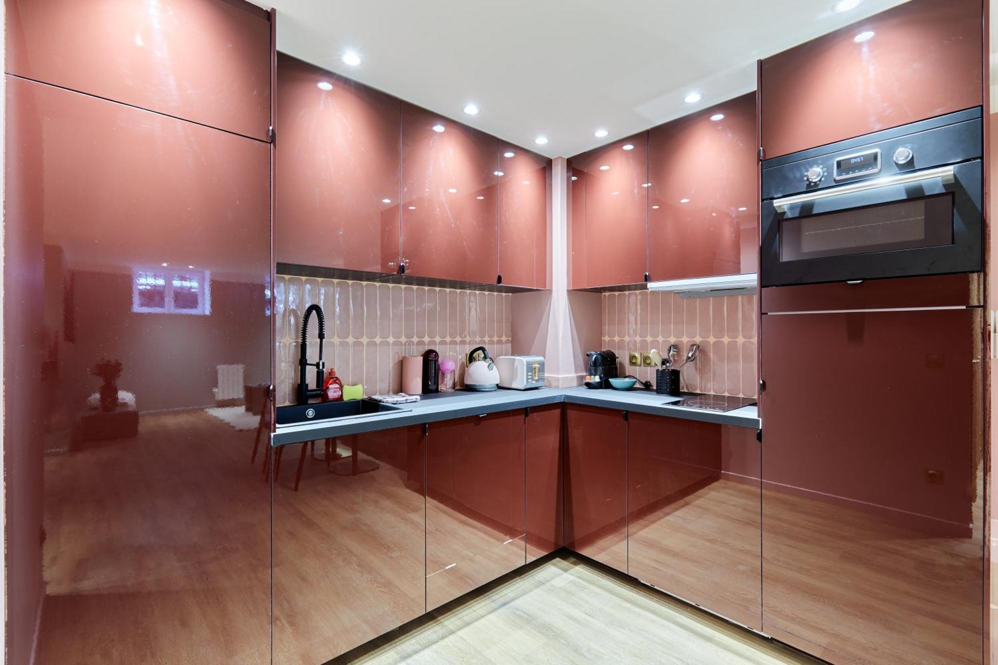 Center Of Bastille By Prestige